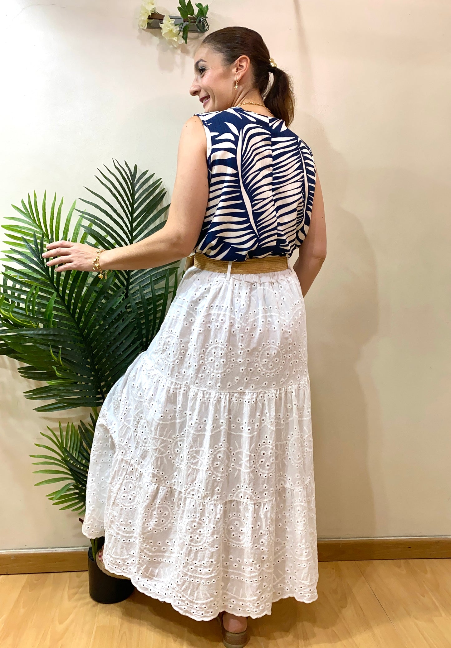 Falda perforada
