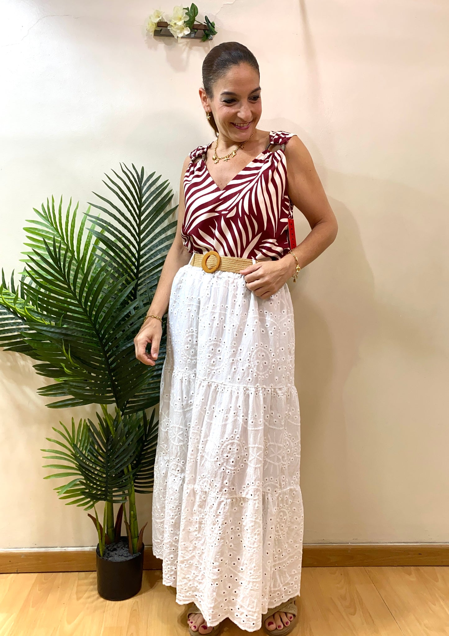 Falda perforada