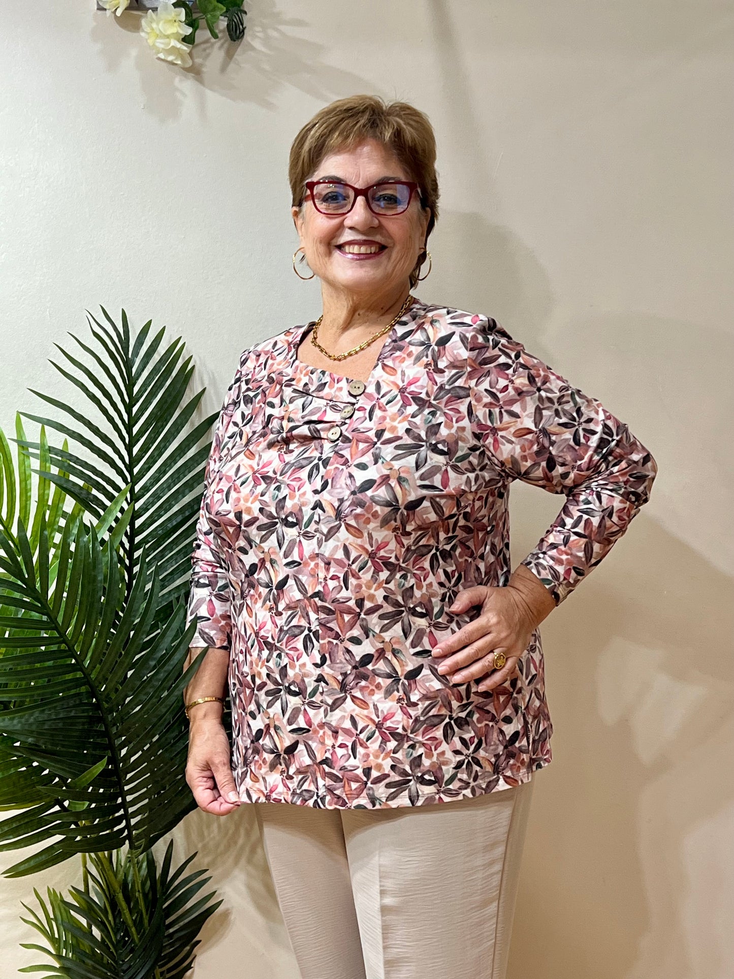Camiseta escote trapecio