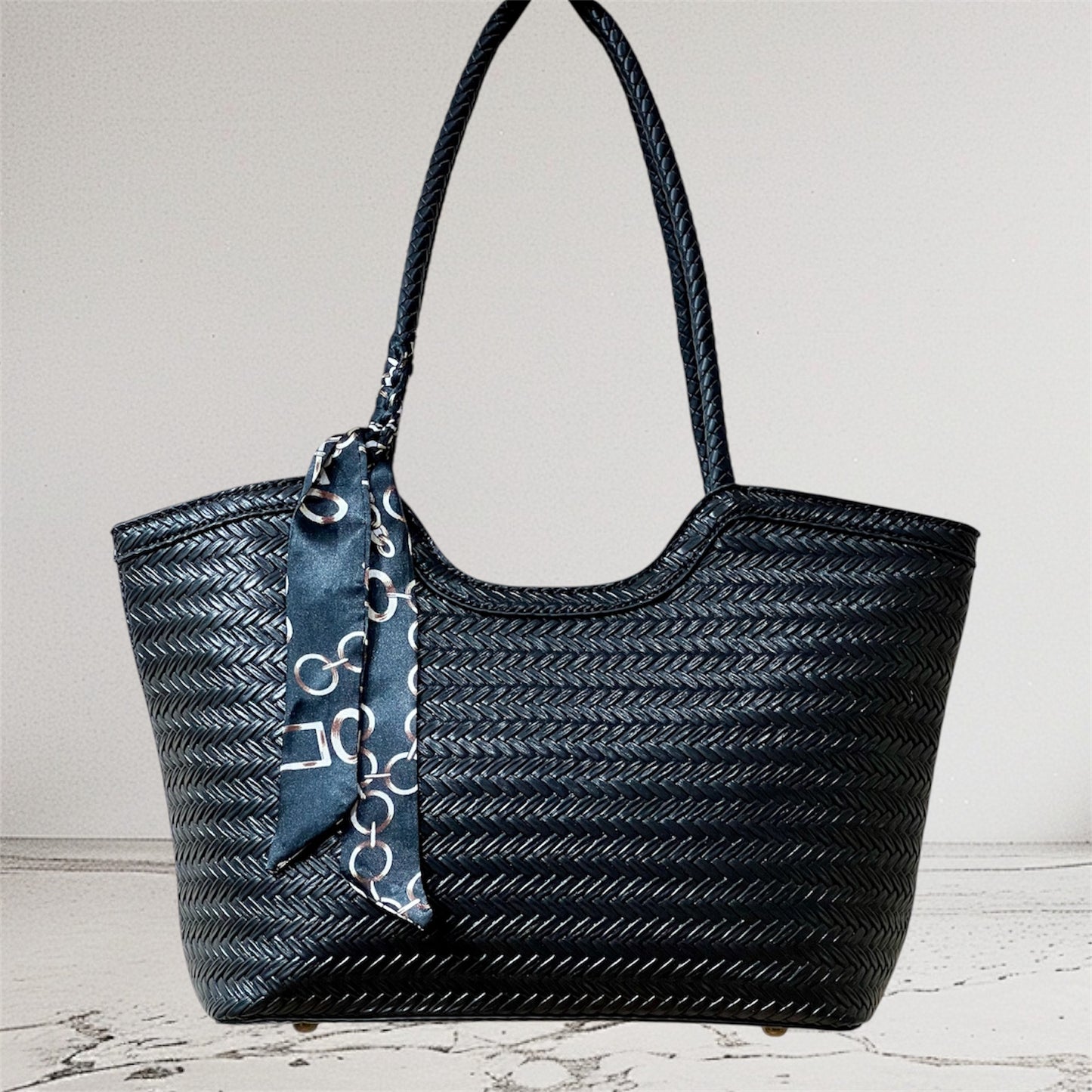 Bolso tipo mimbre mediano