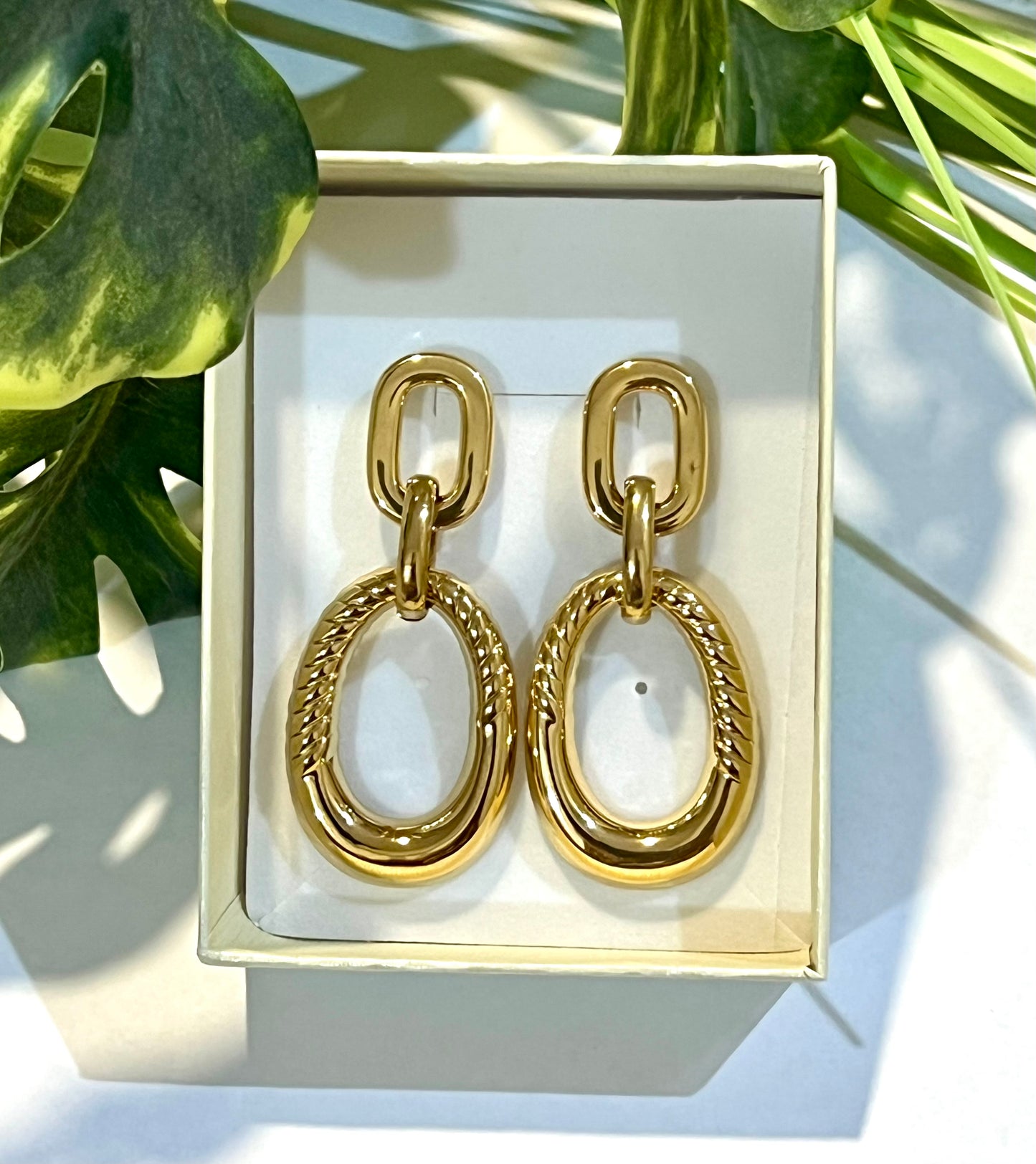 Pendientes acero divino