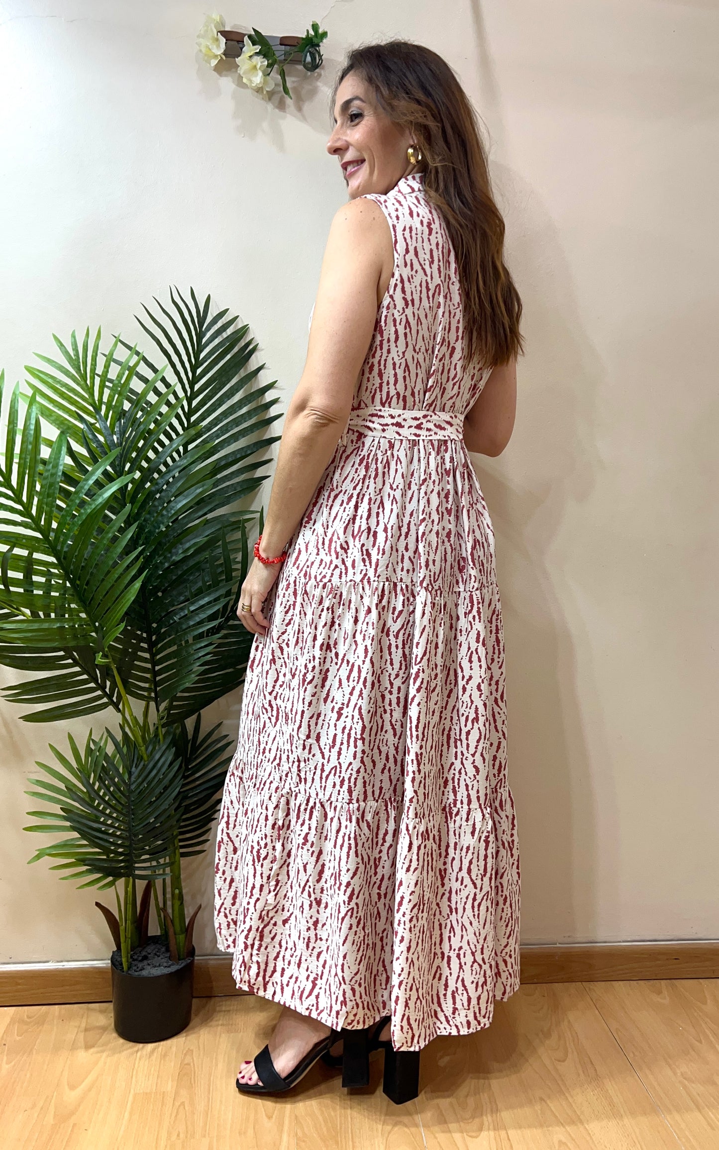 Vestido camisero motitas