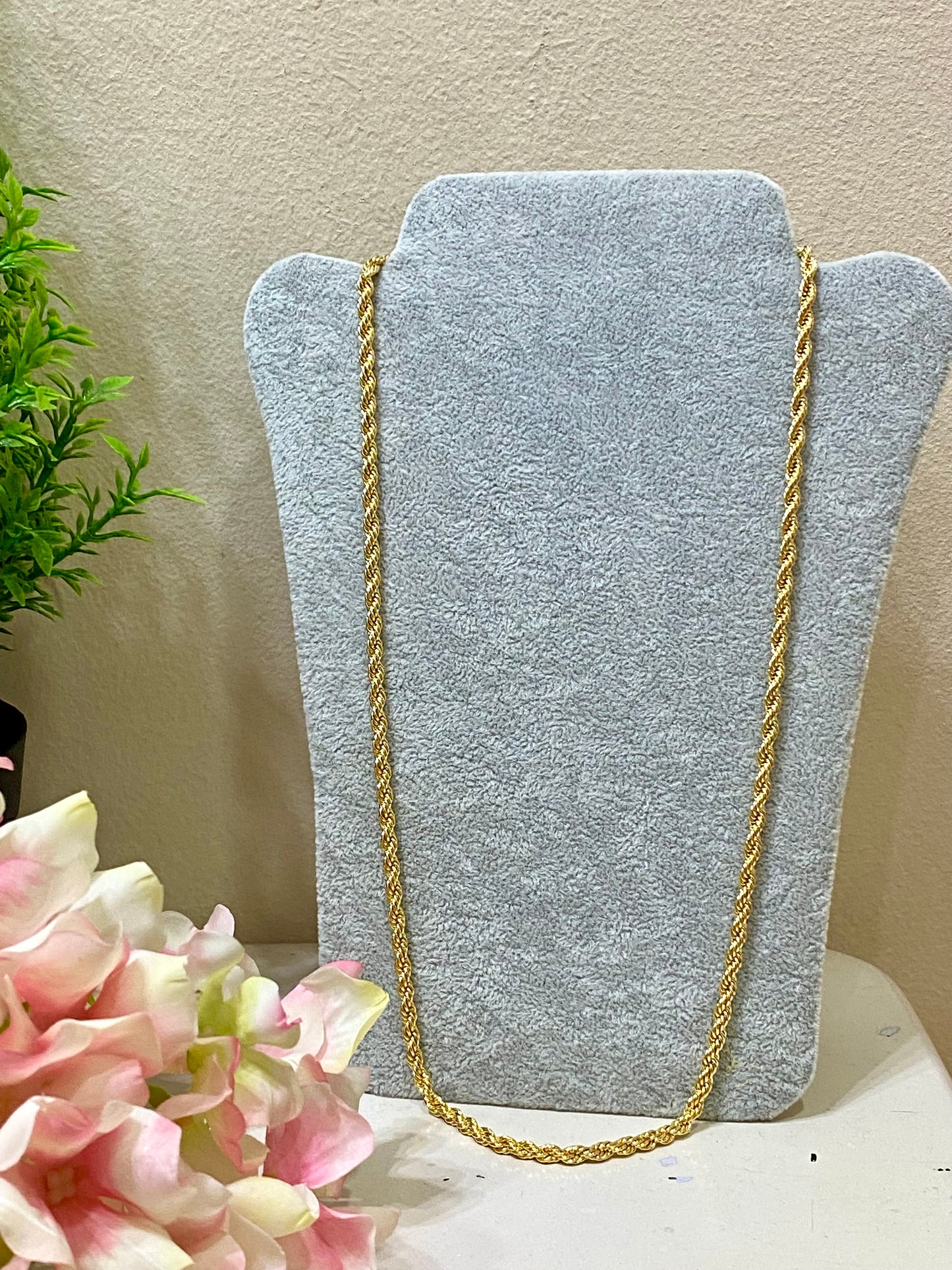 Cordón chapado tamaño medio y largo