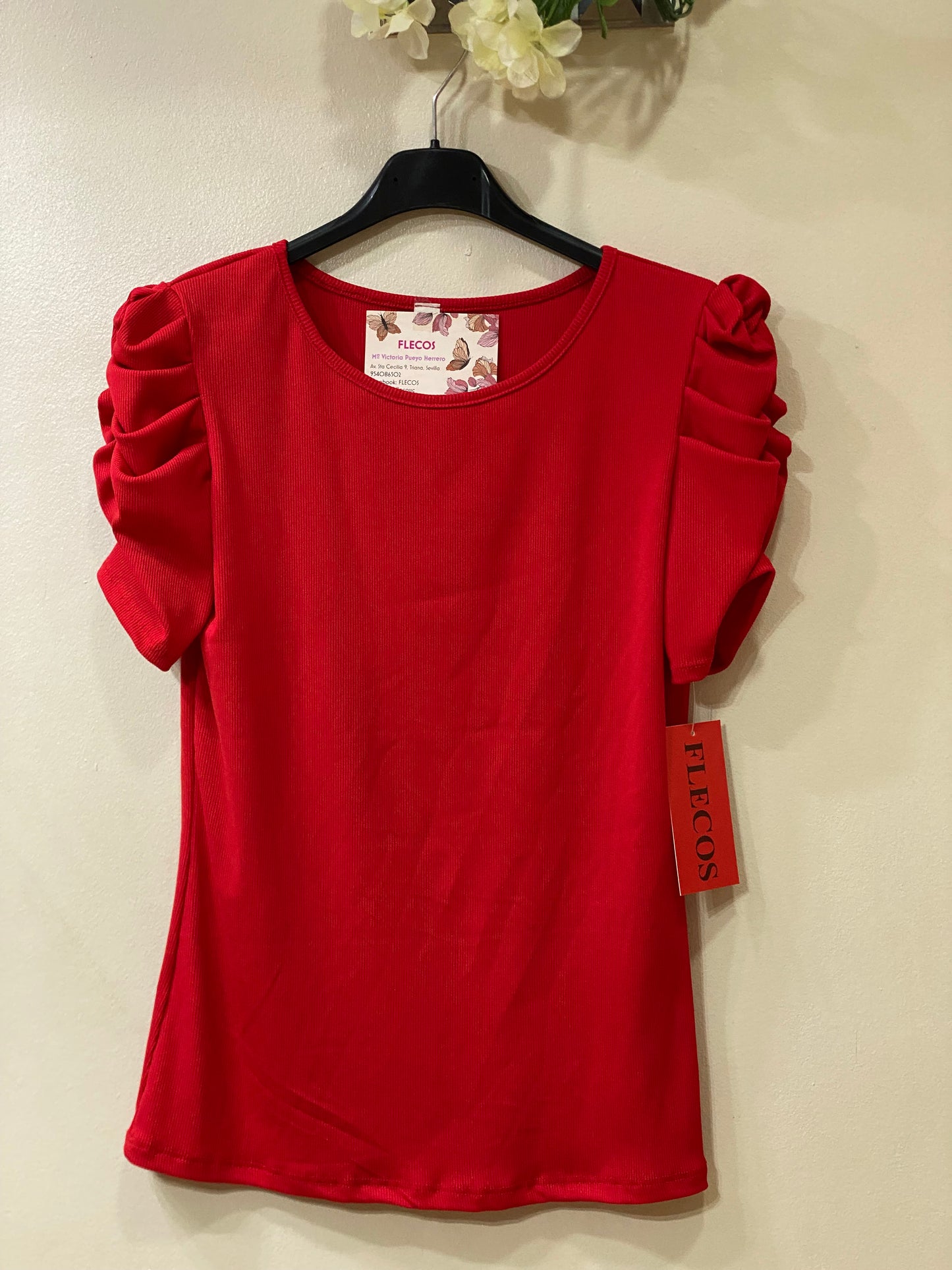 Camiseta manga fruncida