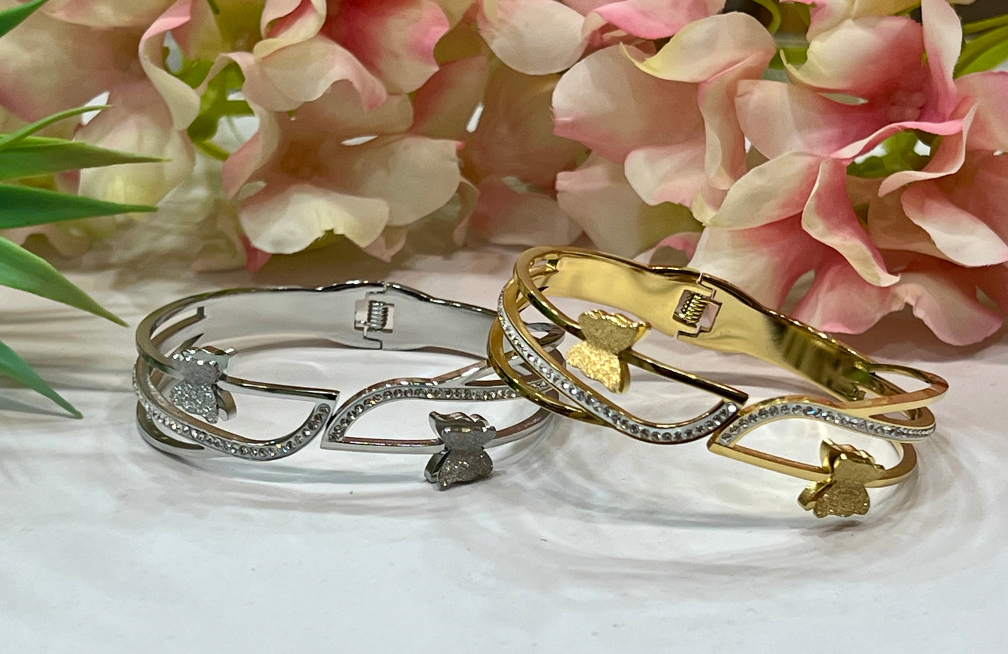 Brazalete acero mariposas y brillo