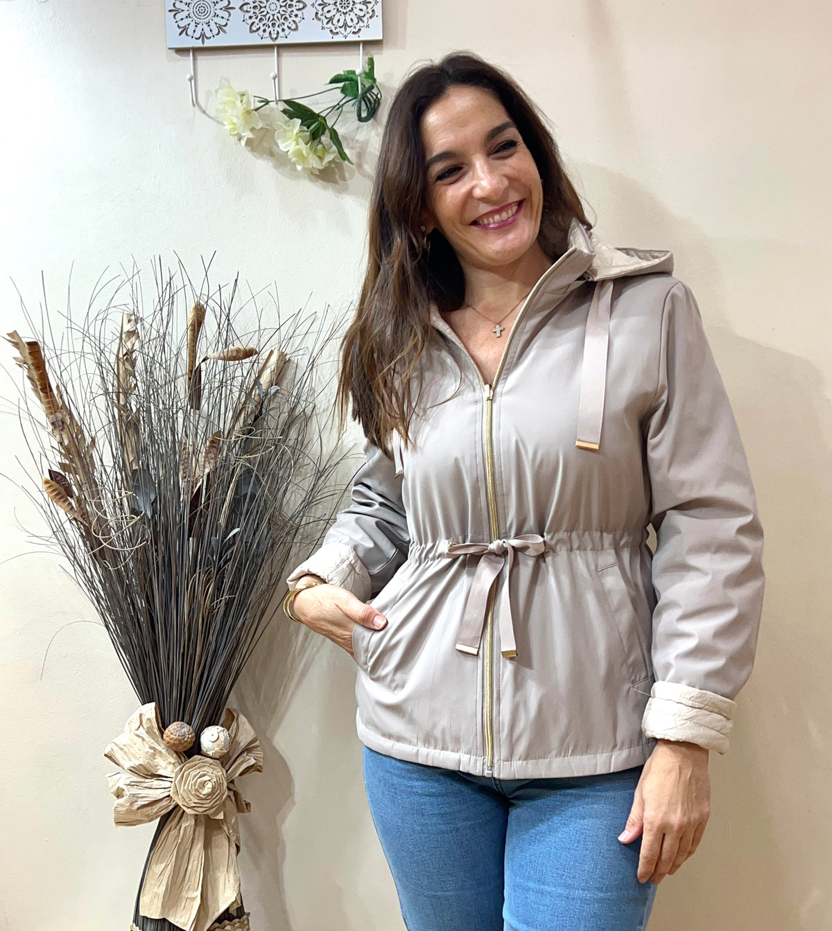 Chaquetón con lazada