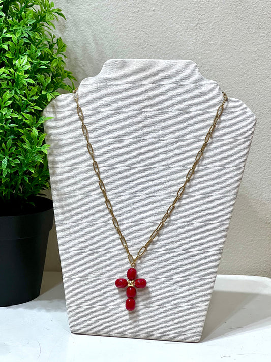 Collar acero con cruz coral