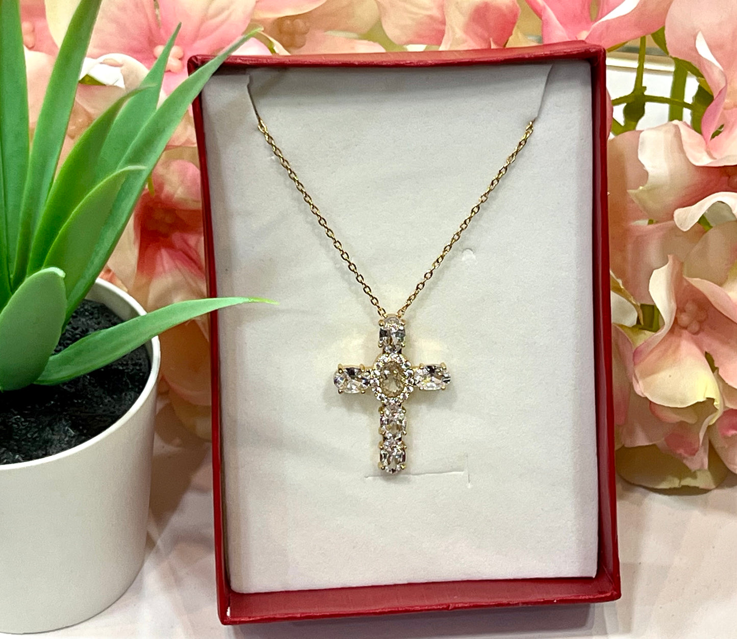 Cruz acero zirconitas