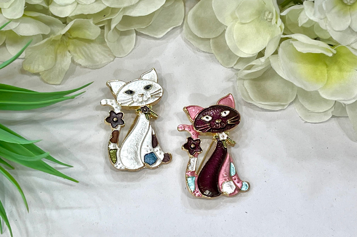 Broche gato elegante