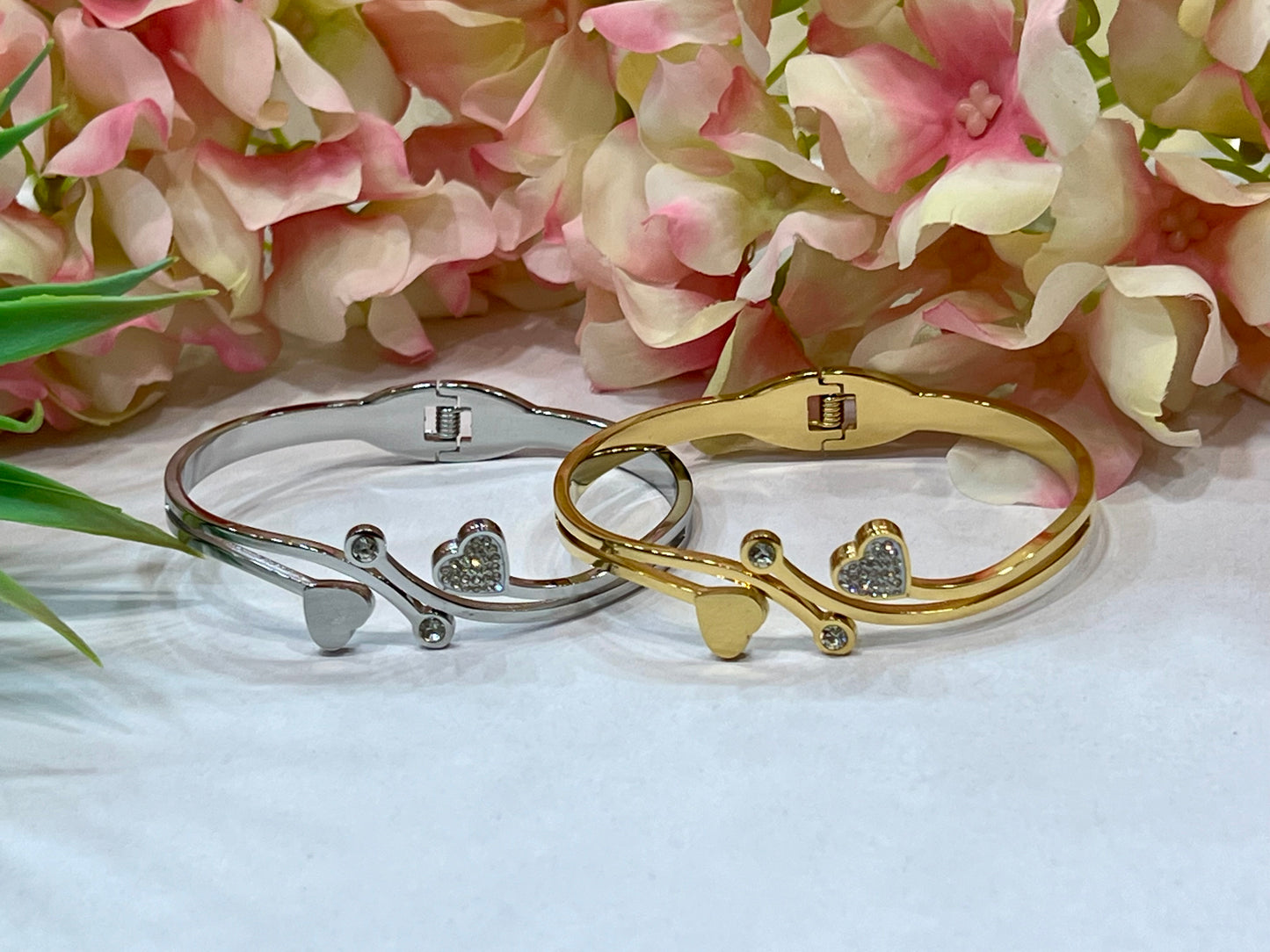 Brazalete mini corazones