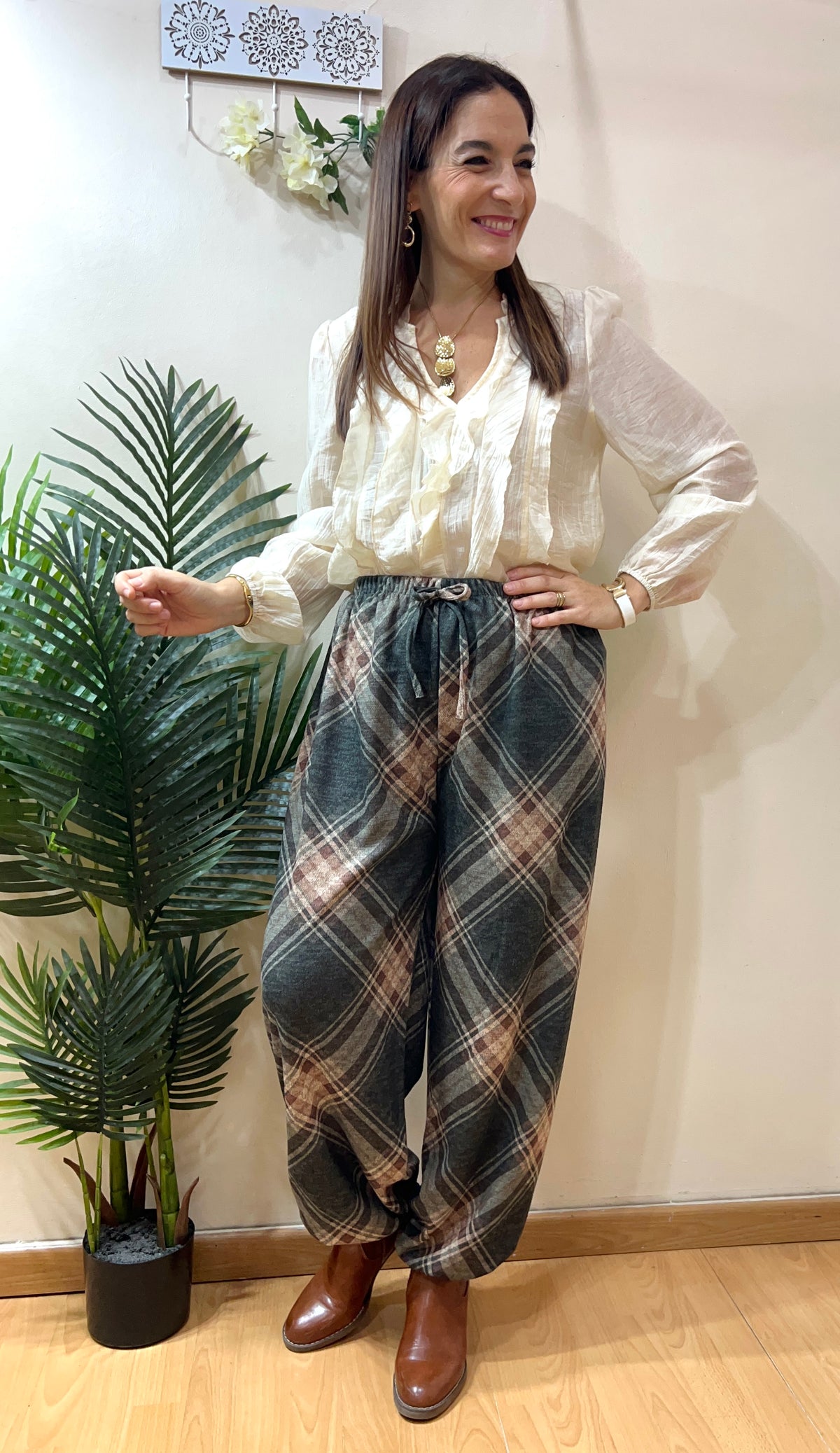 Pantalón bombacho cuadros