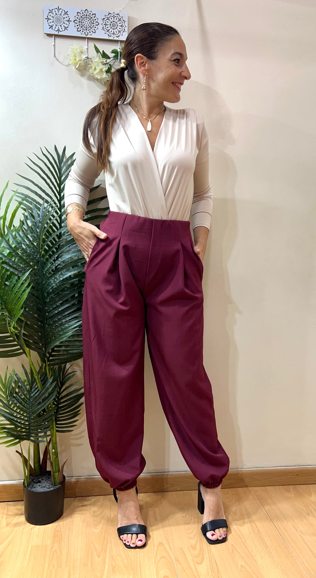 Pantalón bombacho pinzas
