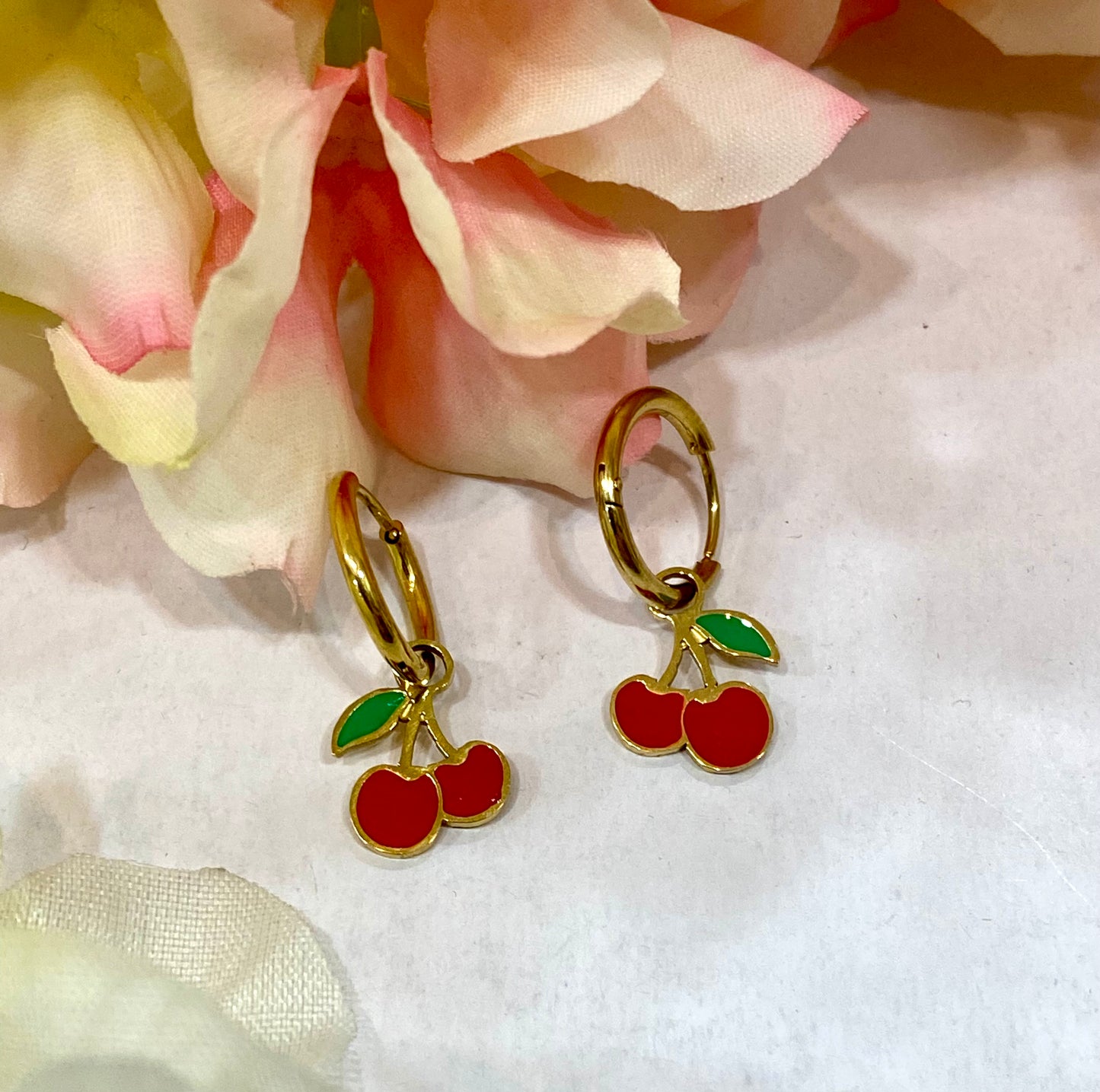 Pendientes acero cerezas