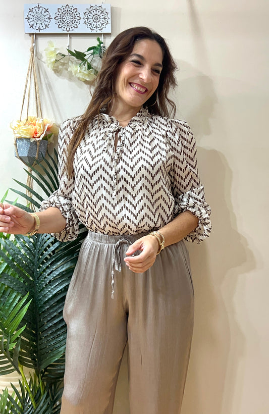 Blusa motitas