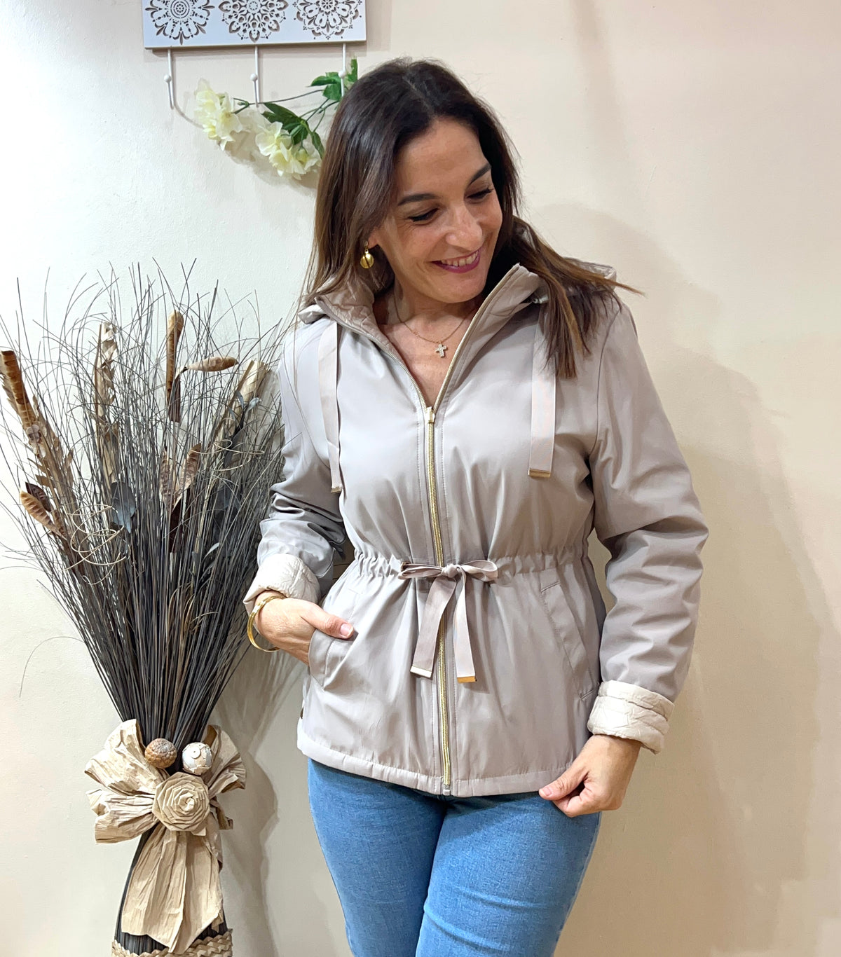 Chaquetón con lazada