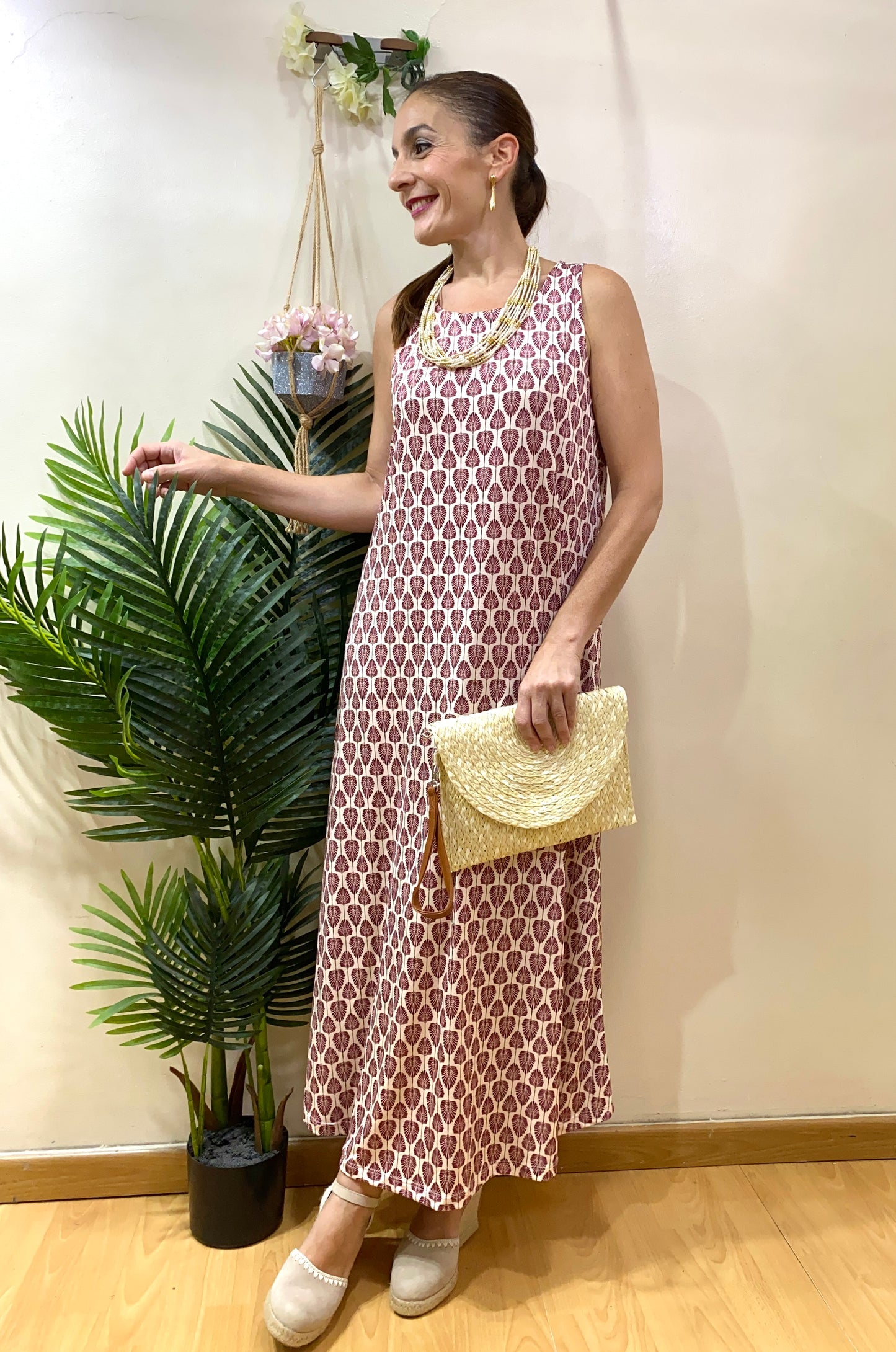 Vestido fluido piñas