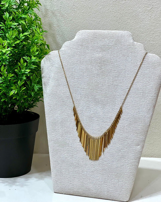 Collar acero cascada