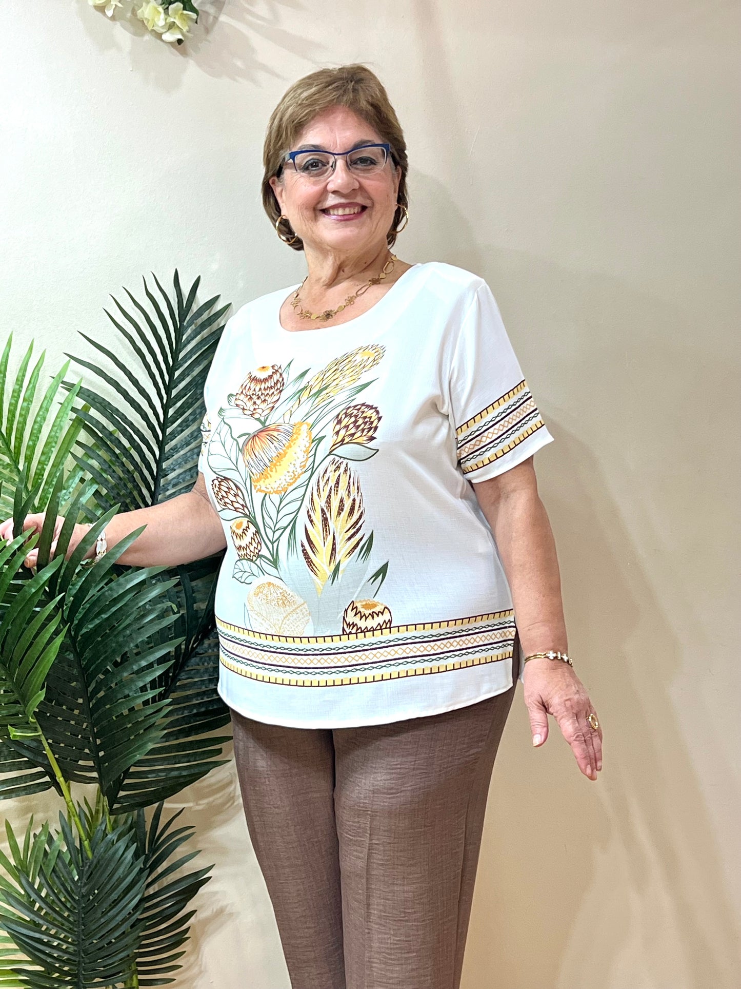 Blusa centro floreado