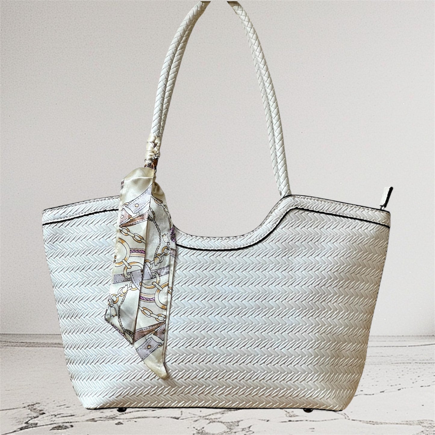 Bolso tipo mimbre mediano