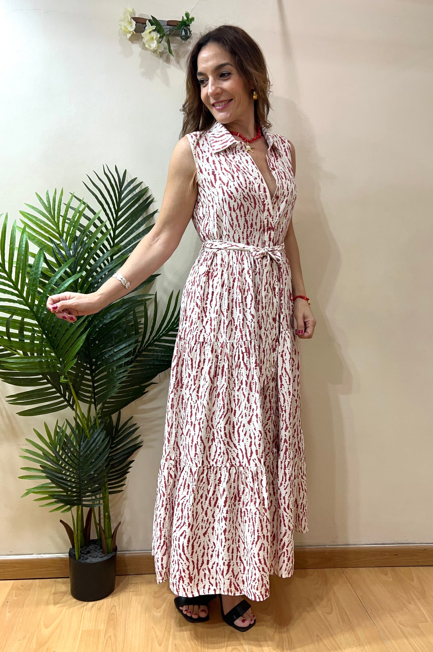 Vestido camisero motitas