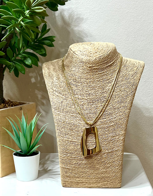 Collar acero centro forma