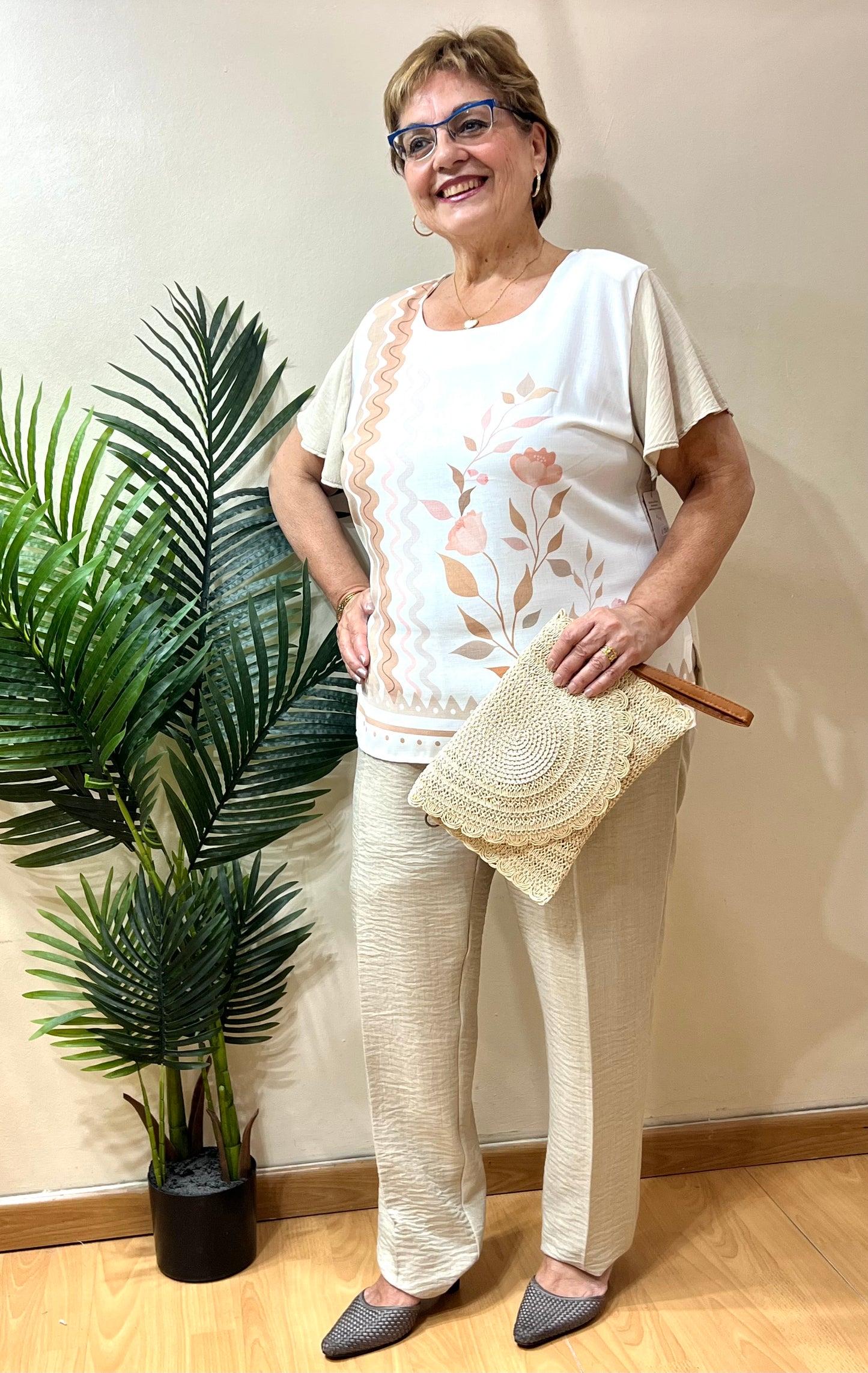 Blusa zig-zag y flor
