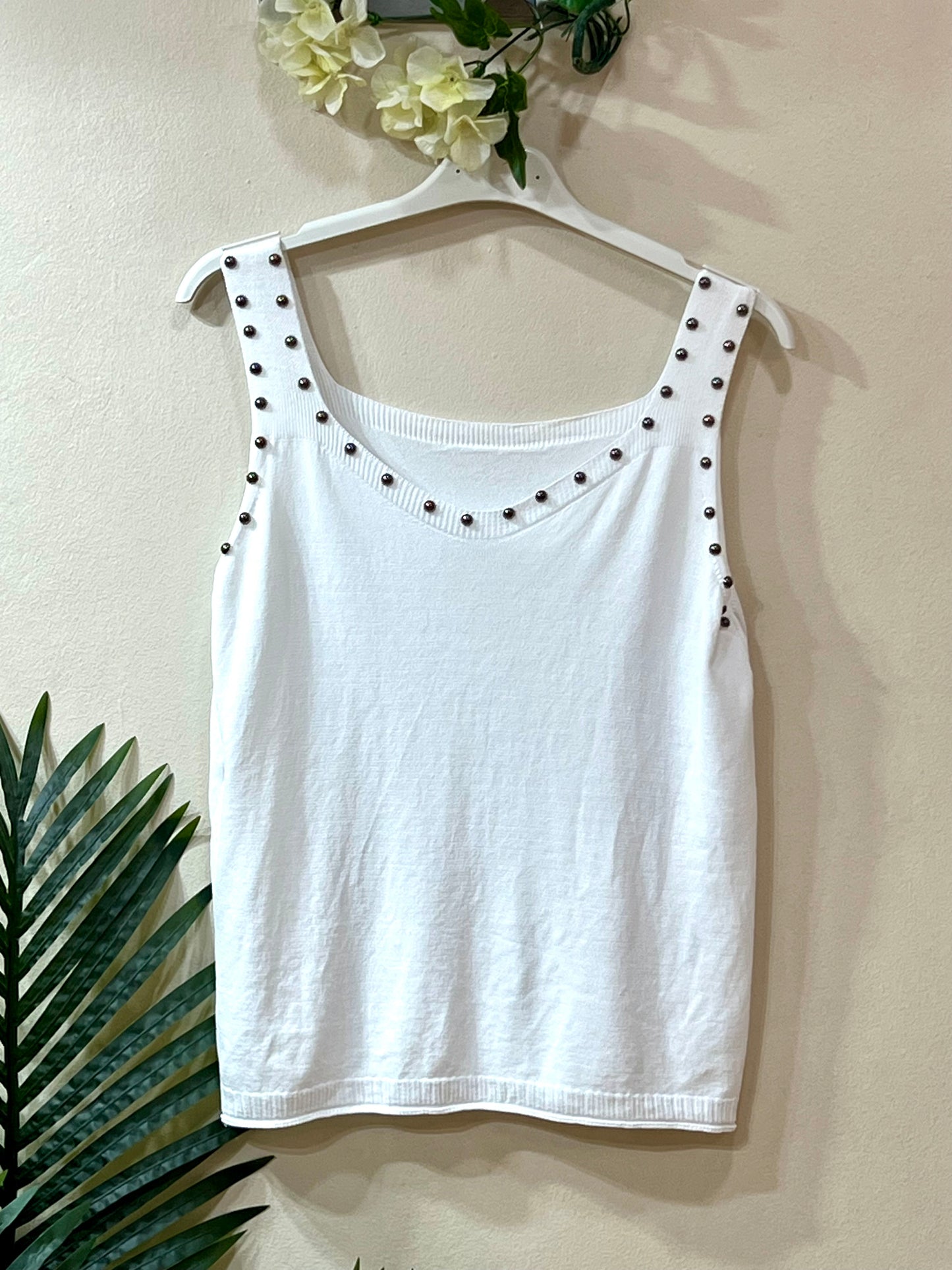 Camiseta tachuelas