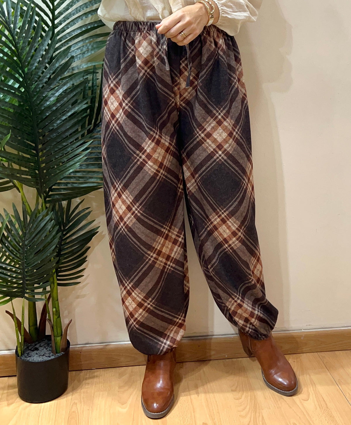 Pantalón bombacho cuadros