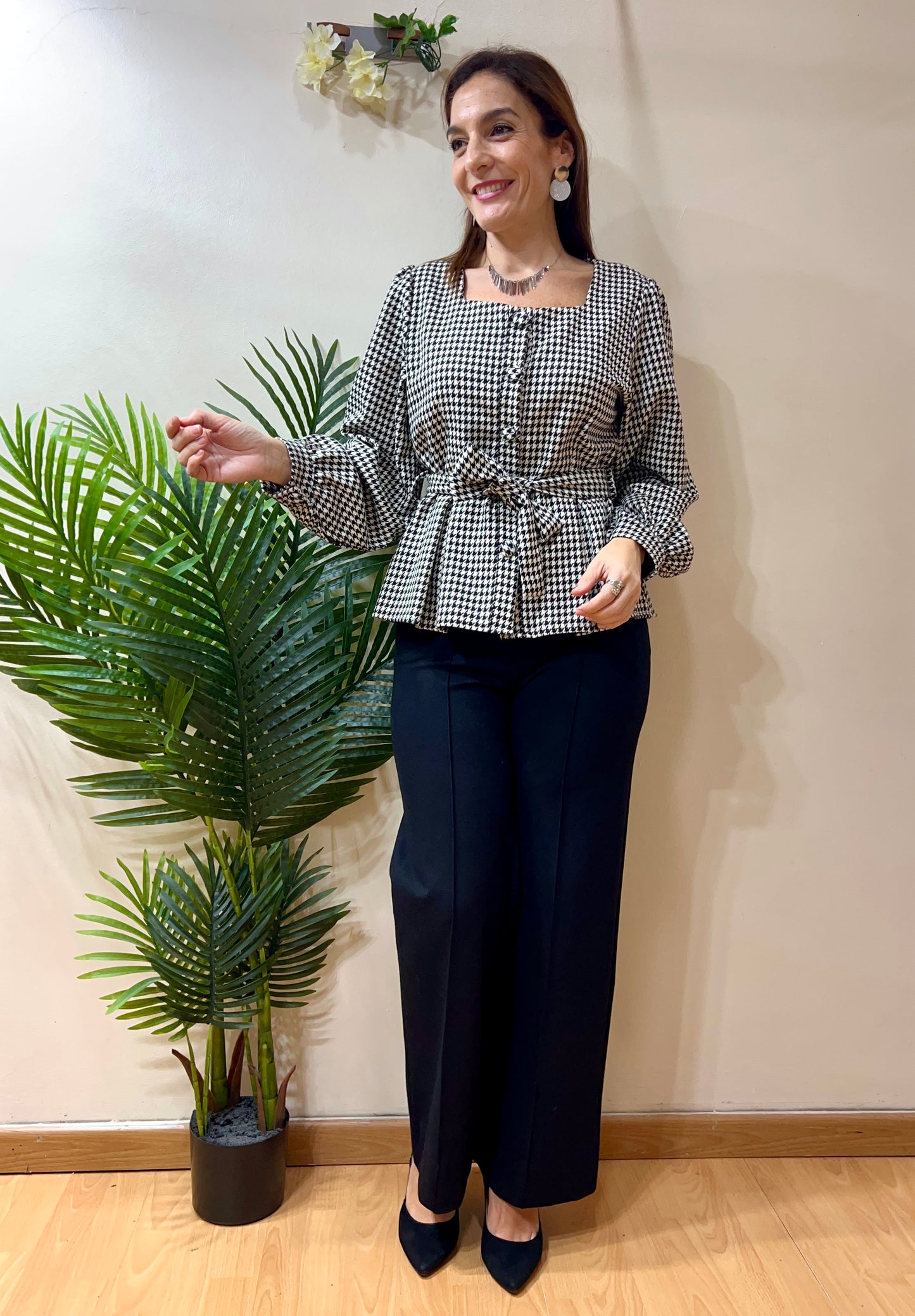 Blusa peplum patita de gallo